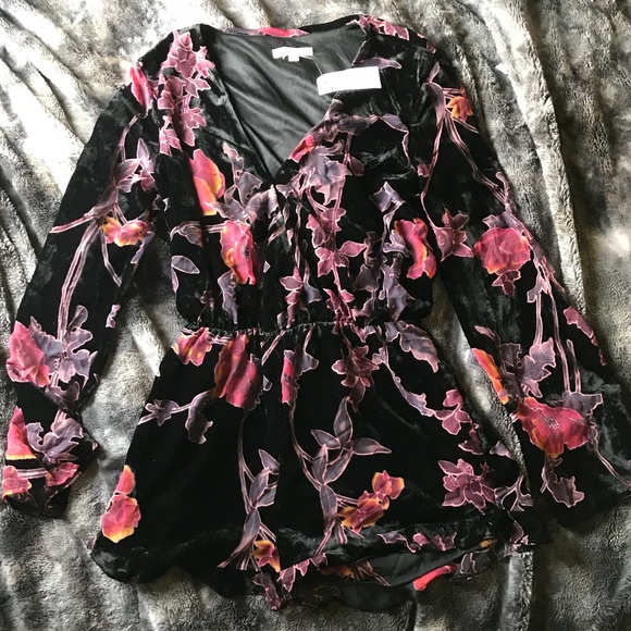 PacSun Other - Pacsun floral romper